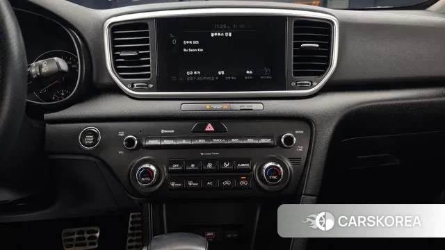 Kia Sportage The Bold 2021 Черный из Кореи, фото 4