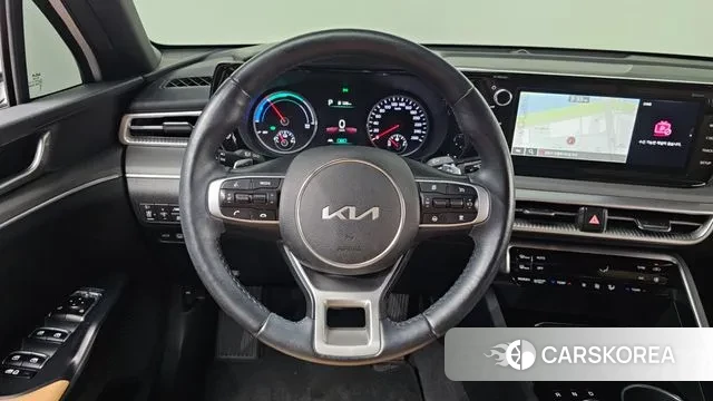 Kia K5 Hybrid 3rd Generation 2023 Белый из Кореи, фото 4