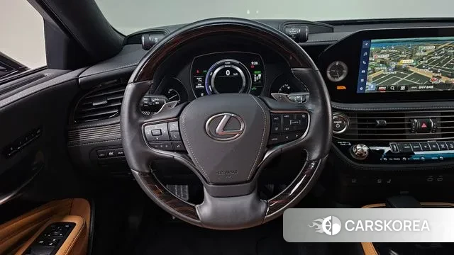 Lexus LS500h 5th generation 2022 Серый из Кореи, фото 4