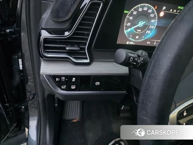 Kia Sportage 5th Generation Hybrid 2024 Серый из Кореи, фото 4