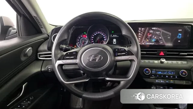 Hyundai Avante (CN7) 2021 Серебристо-серый из Кореи, фото 4