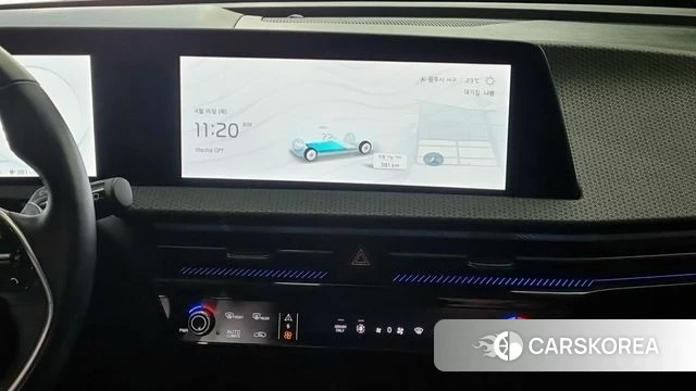 Kia EV6 2023 Жемчужный цвет из Кореи, фото 4