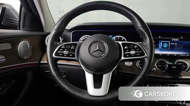 Mercedes-Benz E-Class W213 2020 Серый из Кореи, фото 4