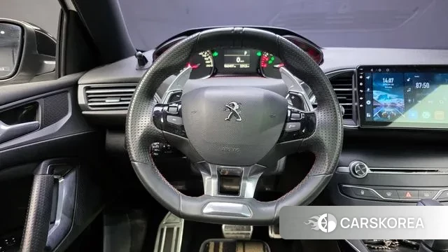 Peugeot 308 second generation 2018 Белый из Кореи, фото 4