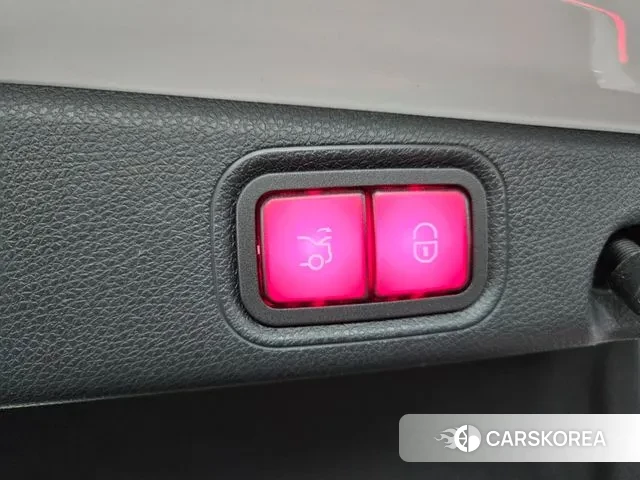 Mercedes-Benz E-Class W213 2022 Белый из Кореи, фото 4