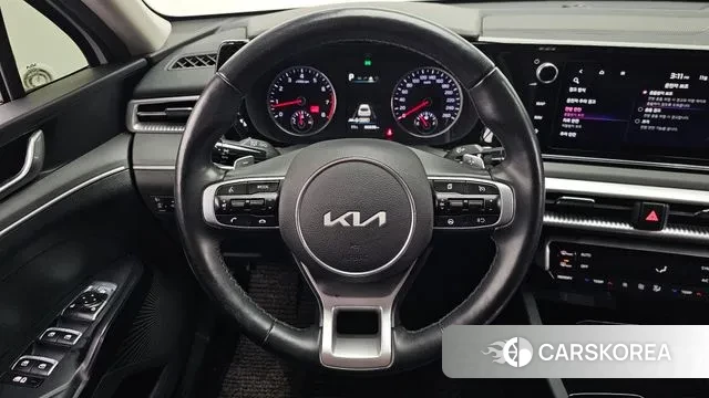 Kia K5 3rd generation 2022 Белый из Кореи, фото 4