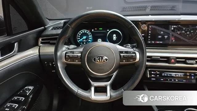 Kia K5 3rd generation 2021 Черный из Кореи, фото 4