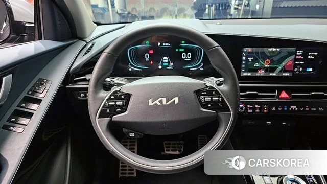Kia Di Ol Nu Niro 2022 Серебристо-серый из Кореи, фото 4