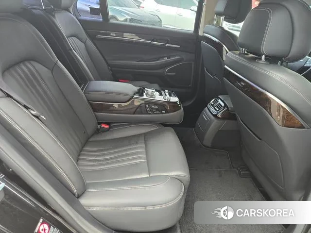 Genesis G90 2019 Черный из Кореи, фото 4