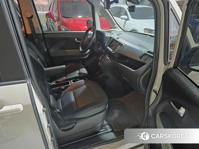 Kia The New Kia Ray 2023 Жемчужный цвет из Кореи, фото 4