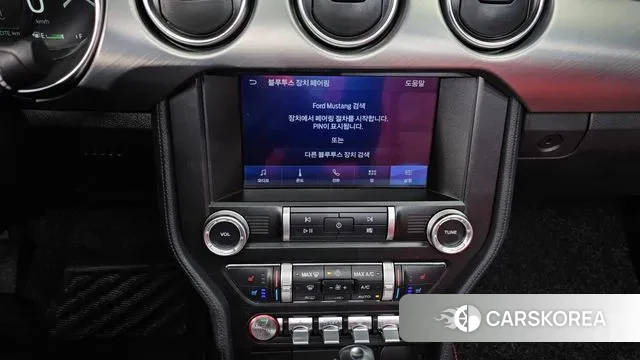 Ford Mustang 2023 Черный из Кореи, фото 4