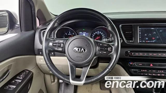 Kia The New Carnival 2018 Белый из Кореи, фото 4