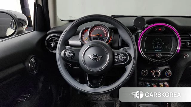 Mini Cooper 2019 Жемчужный цвет из Кореи, фото 4