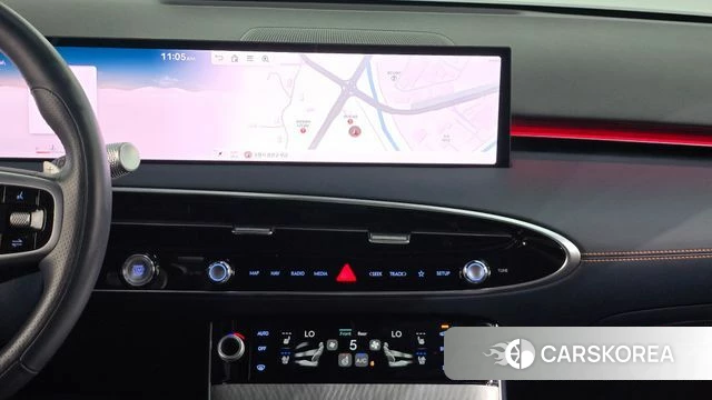 Genesis GV70 2024 Белый из Кореи, фото 4