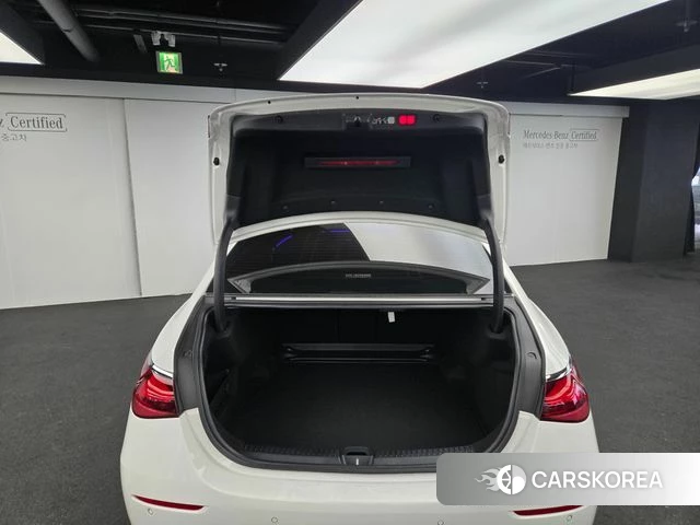 Mercedes-Benz E-Class W214 2025 Белый из Кореи, фото 4