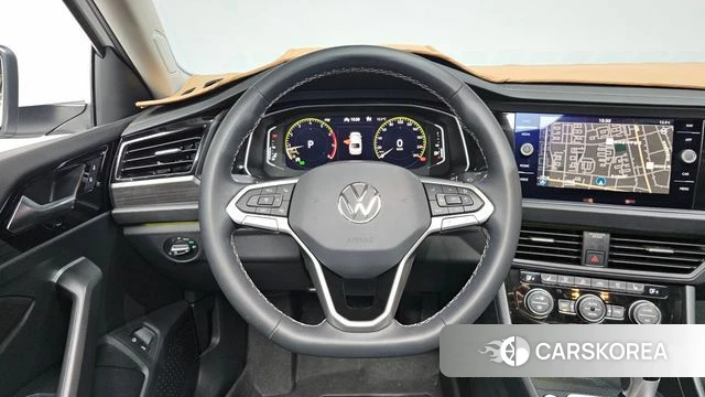 Volkswagen 7th Generation of Jetta 2024 Белый из Кореи, фото 4