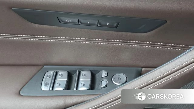 BMW 5 Series (G30) 2023 Черный из Кореи, фото 4