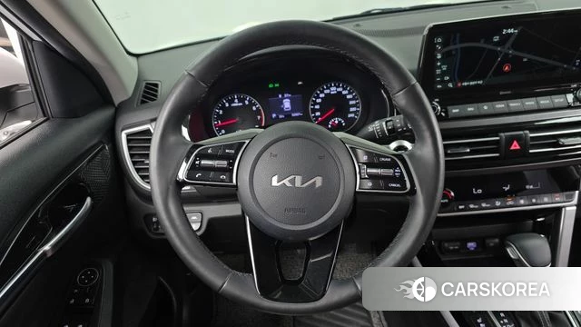 Kia Seltos 2021 Белый из Кореи, фото 4
