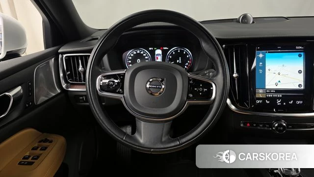 Volvo S60 3rd generation 2021 Белый из Кореи, фото 4