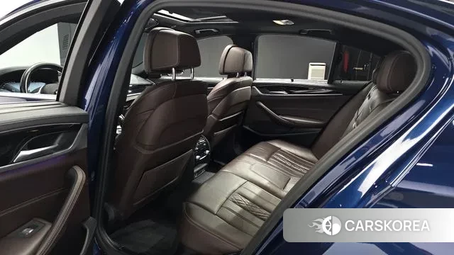 BMW 5 Series (G30) 2019 Синий из Кореи, фото 4