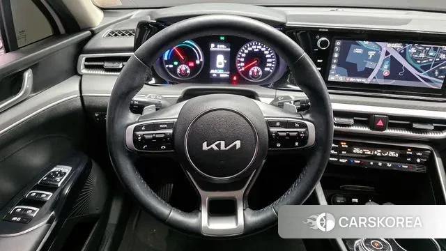 Kia K5 Hybrid 3rd Generation 2023 Белый из Кореи, фото 4