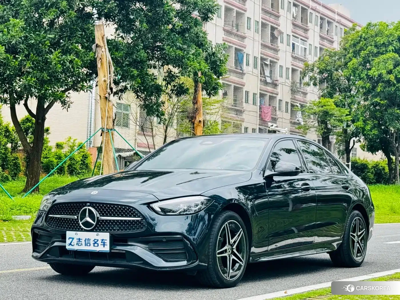 Mercedes-Benz C-class 2025 Зеленый из Китая, фото 4