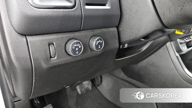 Chevrolet (GM Daewoo) Colorado 2019 Белый из Кореи, фото 4