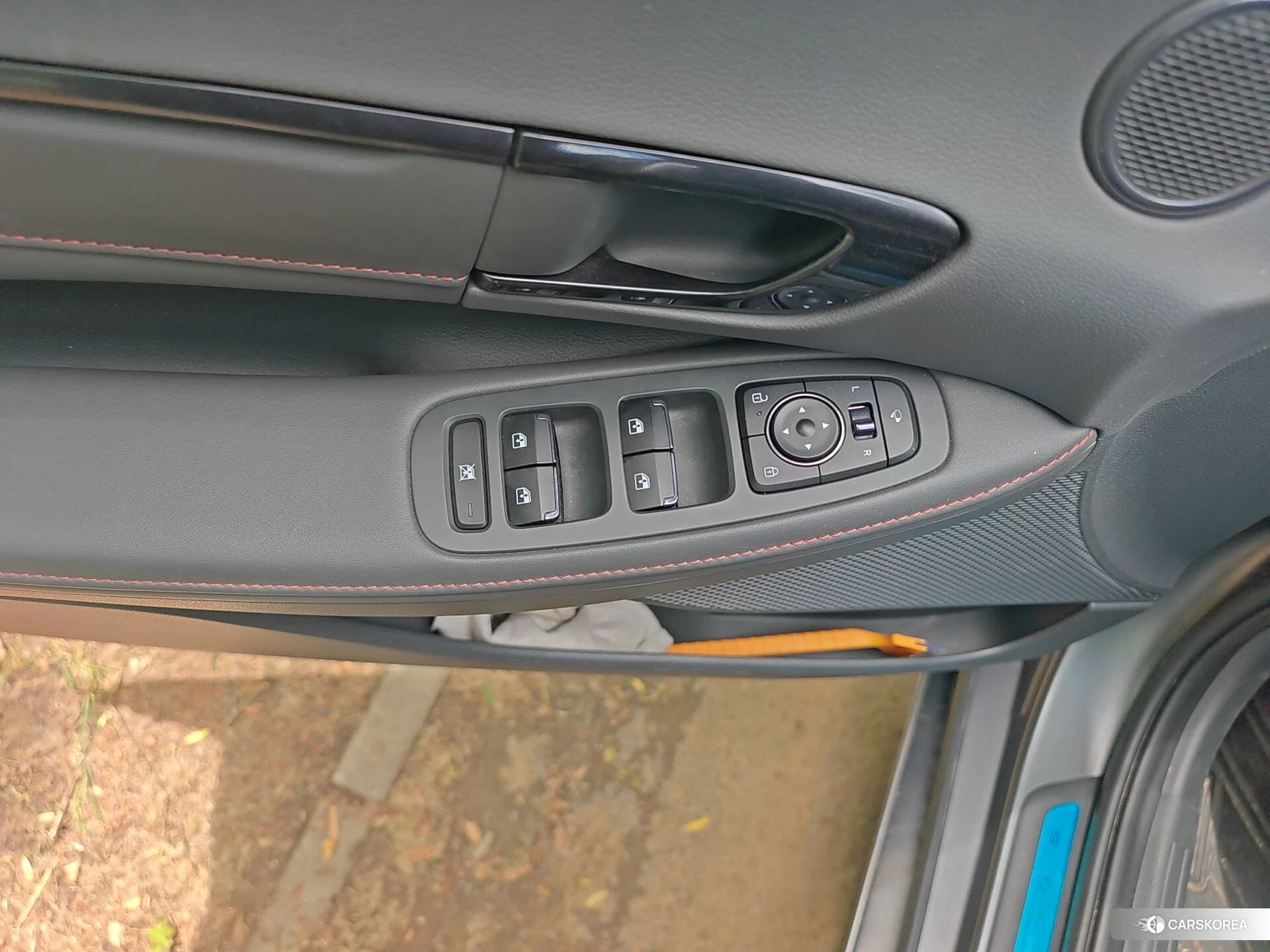Hyundai Sonata 2024 Темно-серый из Китая, фото 4