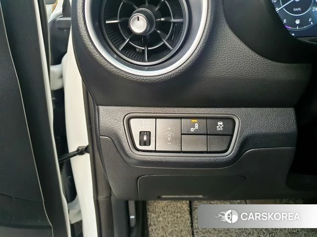 Kia The New K3 2nd generation 2022 Белый из Кореи, фото 4