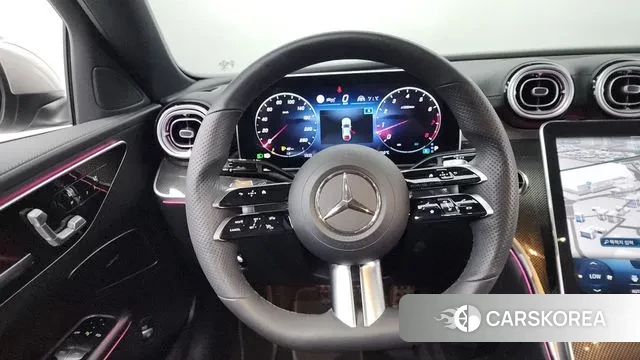 Mercedes-Benz C-Class W206 2022 Песочный из Кореи, фото 4