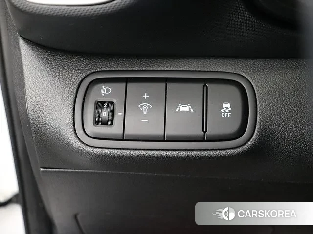 Hyundai Venue 2020 Белый из Кореи, фото 4