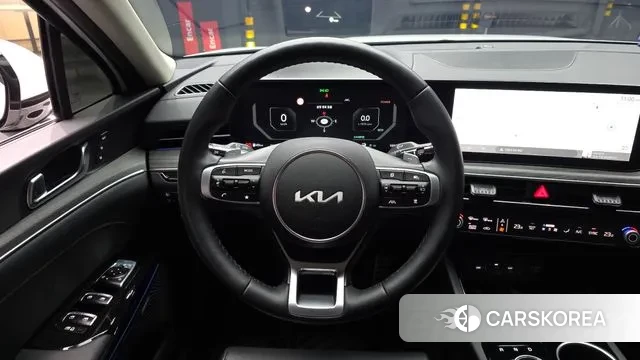 Kia The New K5 Hybrid 3rd generation 2024 Белый из Кореи, фото 4