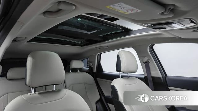 Kia Sportage 5th Generation Hybrid 2022 Черный из Кореи, фото 4