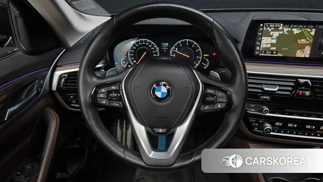 BMW 5 Series (G30) 2019 Серый из Кореи, фото 4