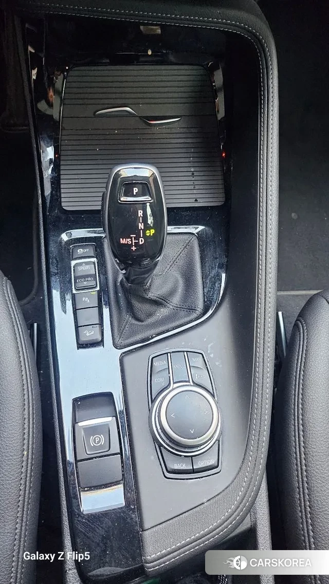 BMW X1 (F48) 2022 Черный из Кореи, фото 4