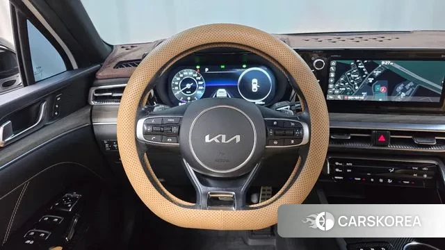 Kia K5 3rd generation 2023 Белый из Кореи, фото 4