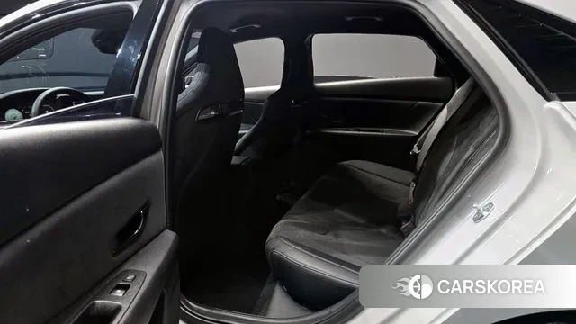 Hyundai Avante (CN7) 2022 Серебристо-серый из Кореи, фото 4