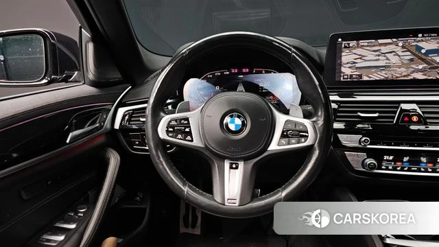 BMW 5 Series (G30) 2021 Черный из Кореи, фото 4