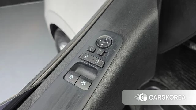 Hyundai Staria 2021 Белый из Кореи, фото 4