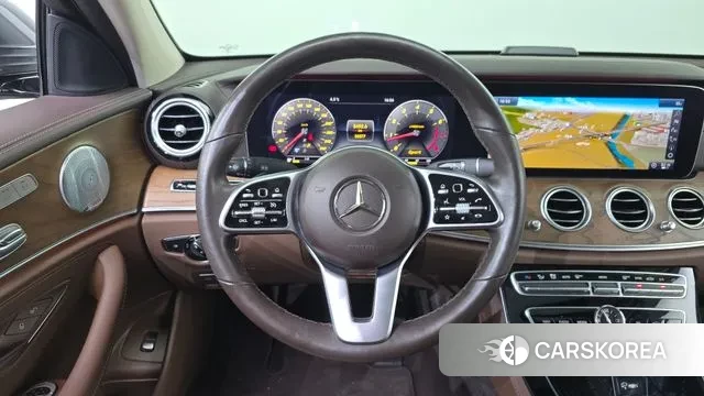 Mercedes-Benz E-Class W213 2019 Серый из Кореи, фото 4