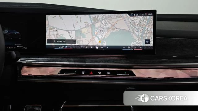 BMW 7 Series (G70) 2023 Черный из Кореи, фото 4