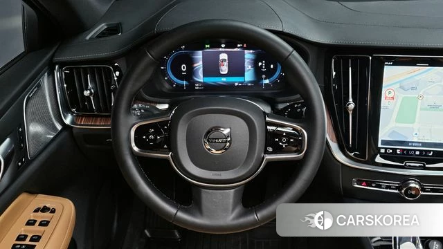 Volvo S60 3rd generation 2024 Белый из Кореи, фото 4