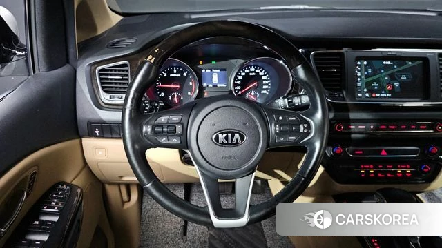 Kia The New Carnival 2018 Белый из Кореи, фото 4