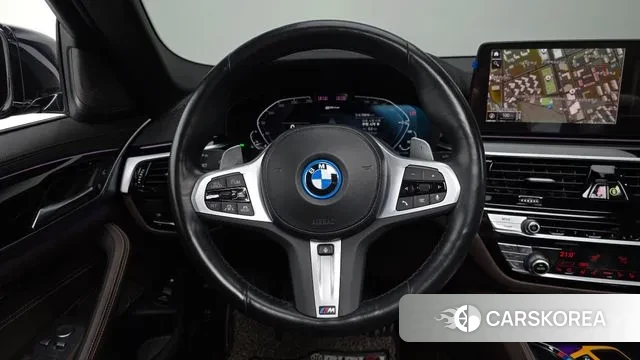 BMW 5 Series (G30) 2022 Черный из Кореи, фото 4