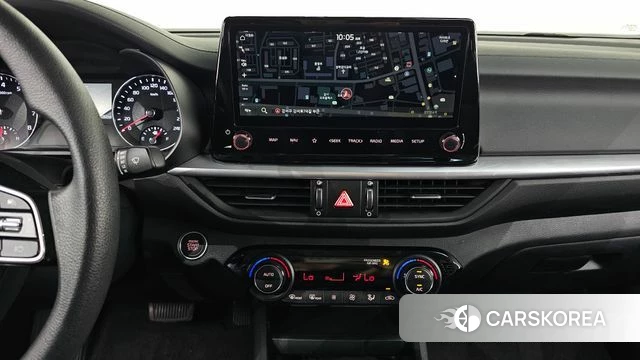 Kia The New K3 2nd generation 2024 Белый из Кореи, фото 4
