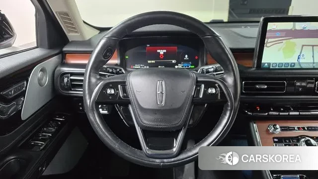 Lincoln Aviator 2nd generation 2020 Белый из Кореи, фото 4