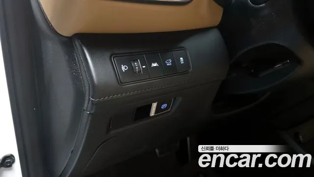 Hyundai The New Santa Fe 2023 Белый из Кореи, фото 4