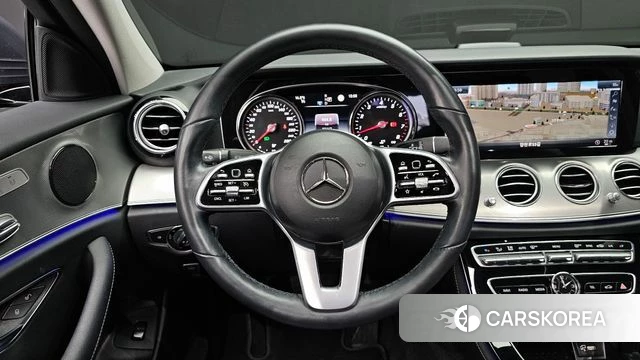 Mercedes-Benz E-Class W213 2019 Серый из Кореи, фото 4