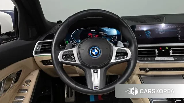 BMW 3 Series (G20) 2022 Белый из Кореи, фото 4