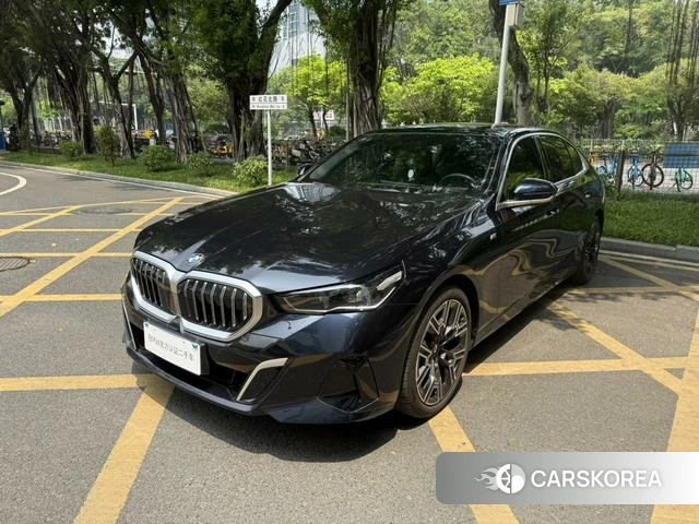 BMW 5 series 2024 Черный из Китая, фото 4